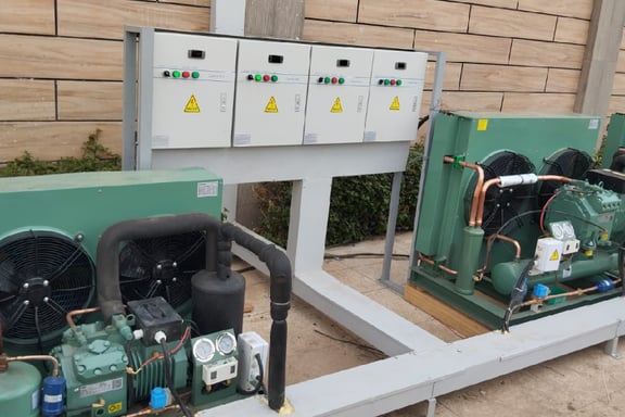 Commercial walk-in cold room installation